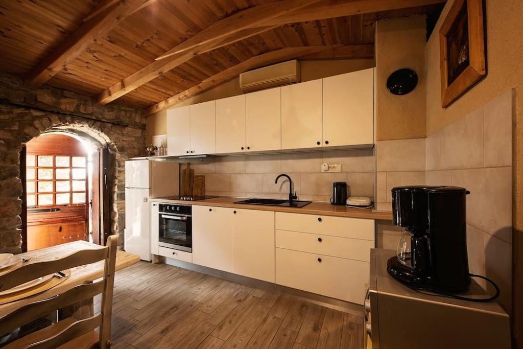 Holiday Home Raos - A Special Stonehouse, Brela Ngoại thất bức ảnh